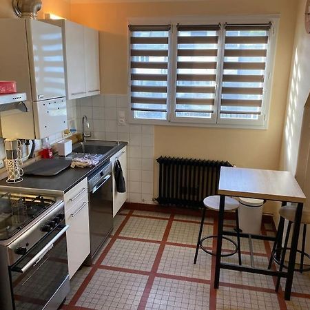 Appartement Spacieux 2 Chambres Кимпер Екстериор снимка