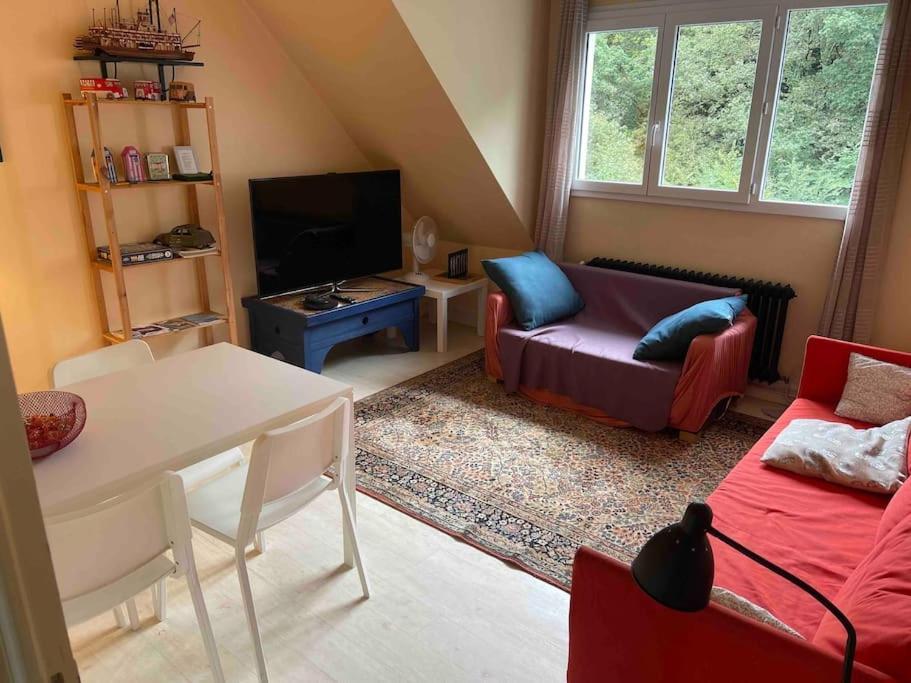 Appartement Spacieux 2 Chambres Кимпер Екстериор снимка